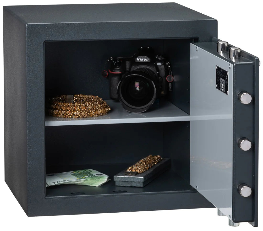 Chubbsafes Zeta Grade 1 40E Digital Safe