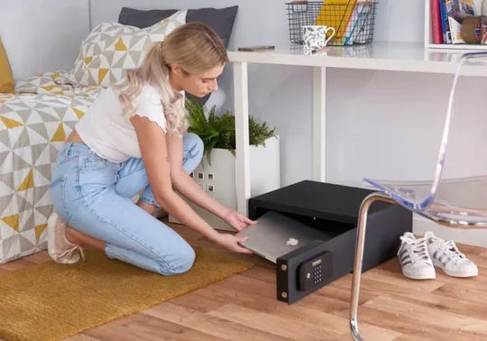 Yale High Security Laptop Safe