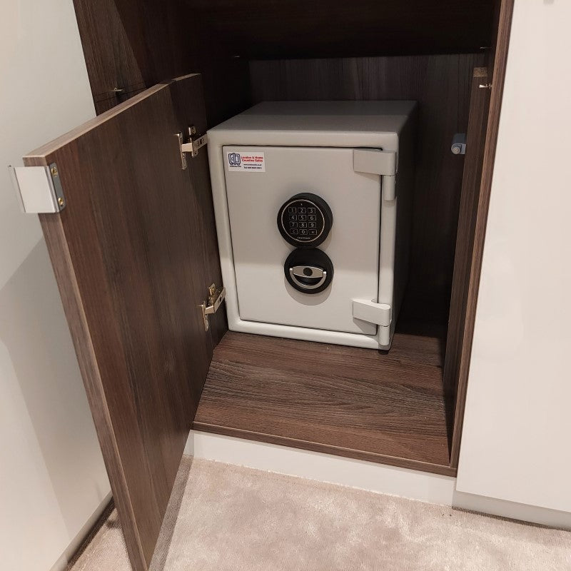 Sussex Grade 1 (Size 1) Digital Safe