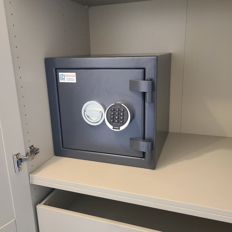 Safe Installation GU47 Sandhurst