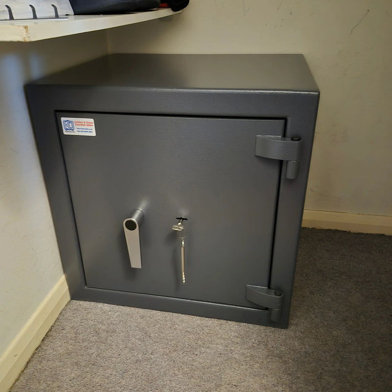 KeySecure VICTOR Grade 2 (Size 2) Keylocking Safe Installed in Whitechapel, East London E1