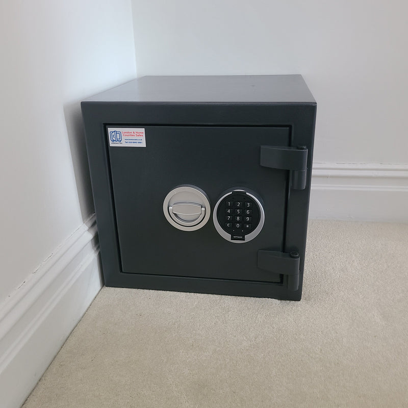 KeySecure VICTOR Grade 1 (Size 2E) Digital Safe Installed in Holloway, Islington, London N7