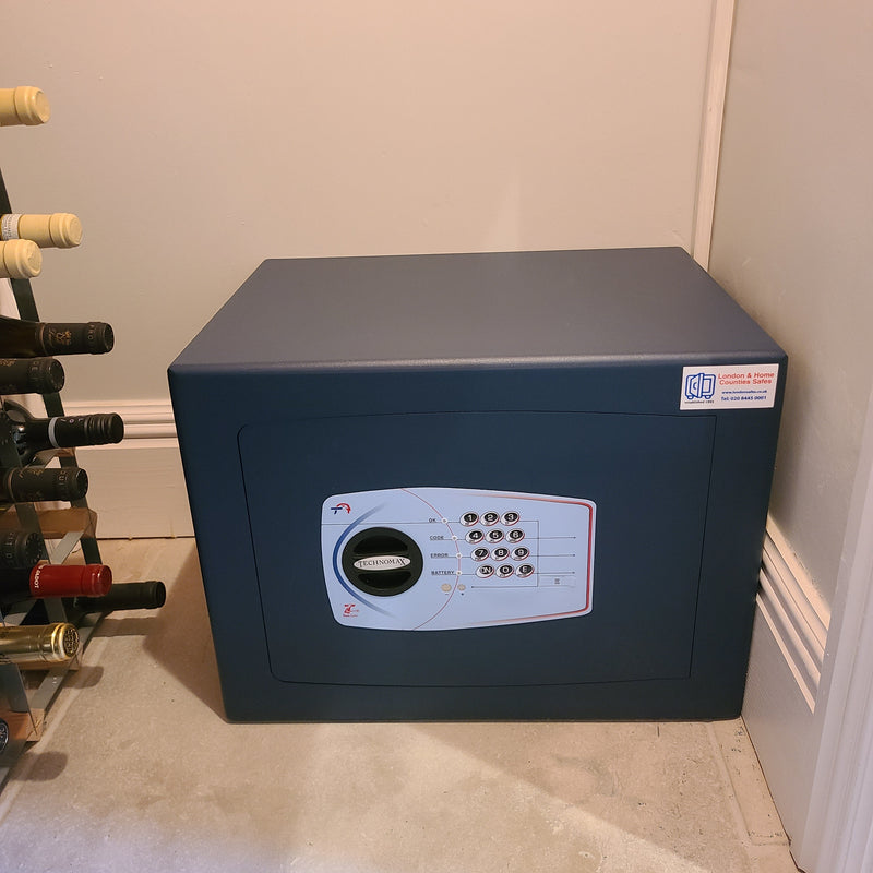 Burton Safes Torino S2 Size 3E Digital Safe installed in Long Wittenham, Oxfordshire OX14