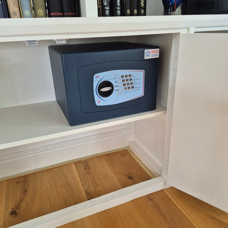 Bloomsbury 40K Size 2 Digital Safe Installed in Forest Hill, Oxfordshire OX33