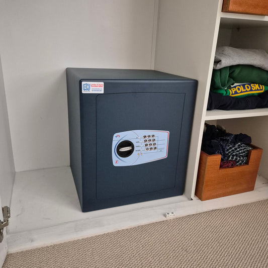 Bloomsbury 40K Size 4 Digital Safe Installed in Rochester, Kent ME1