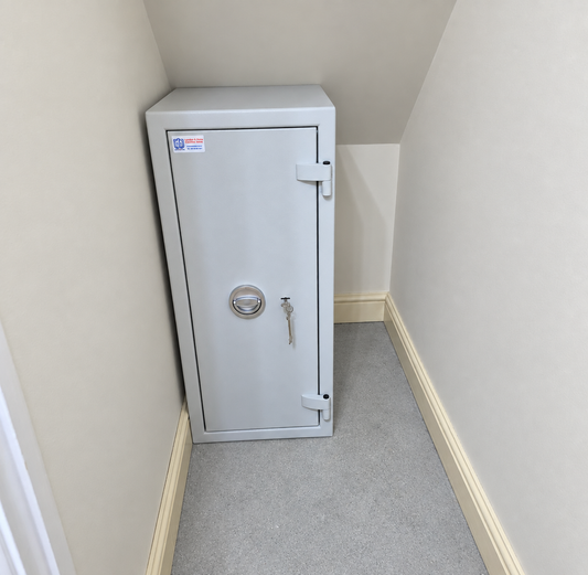 De Raat DRS Prisma Grade 1 (Size 4) Keylocking Safe installed in Harlow, Essex CM17