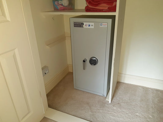 Safe Installation in London SW1E