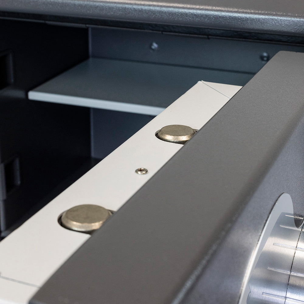 Burton Amario Grade 2 Size 1 Digital Safe