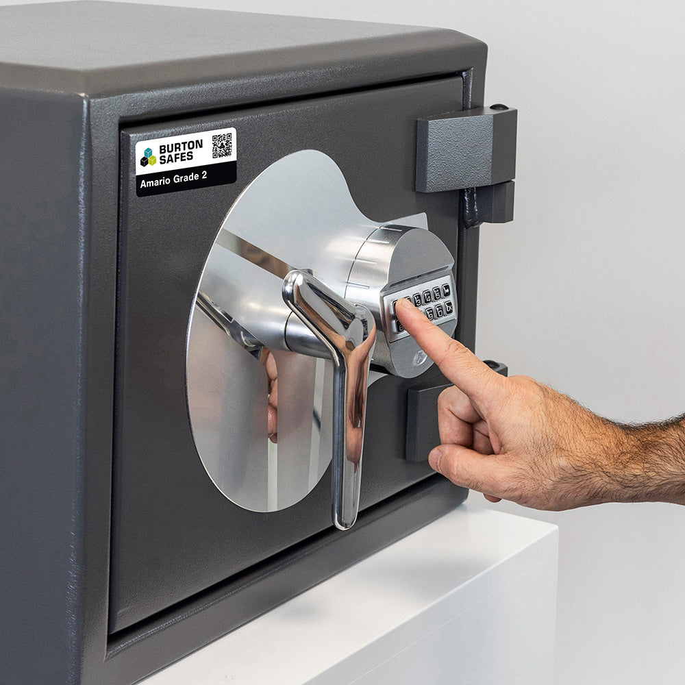 Burton Amario Grade 2 Size 1 Digital Safe