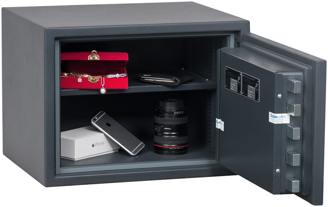 Chubbsafes Senator Grade 1 35E Digital Safe