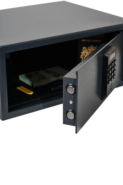 De Raat Leisure 2047 Digital Hotel Safe