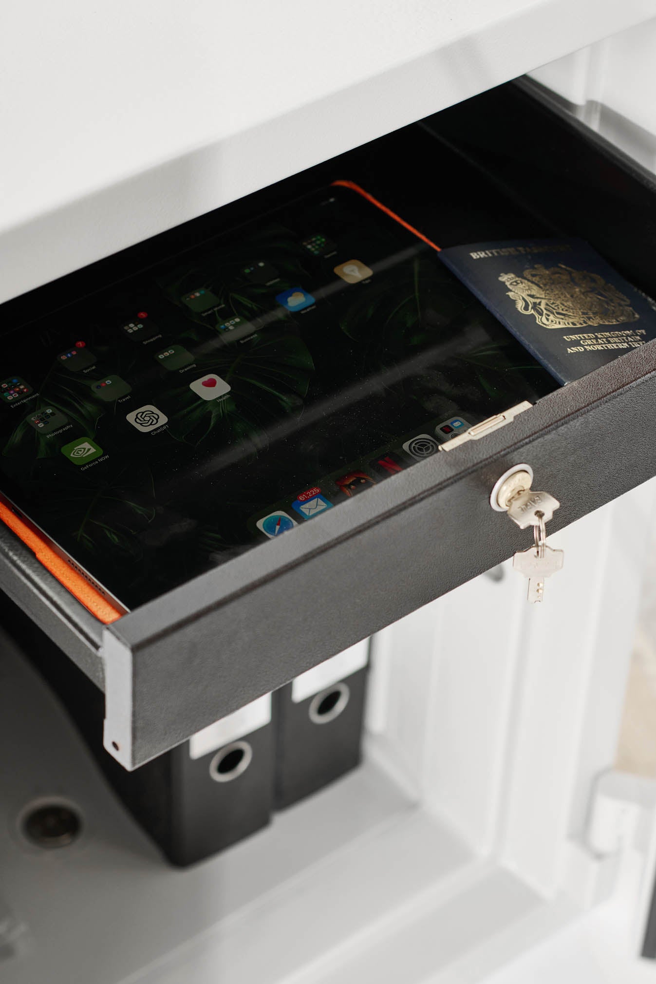 De Raat Protector ES-080 Fire Resistant Digital & Keylocking Safe