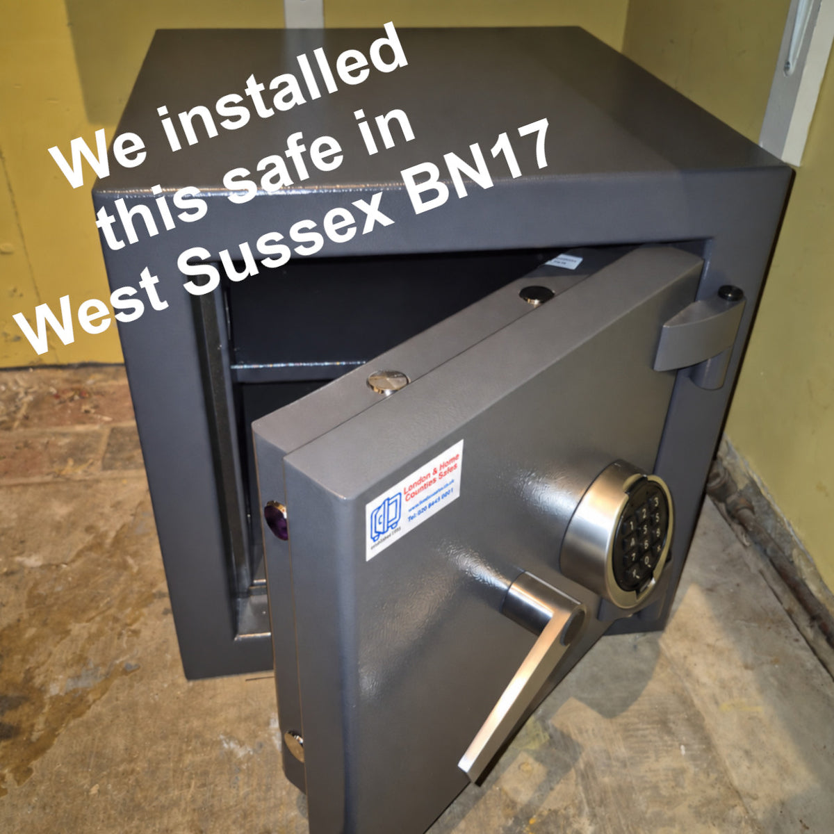 KeySecure Victor Grade 2 Size 1E Digital Safe