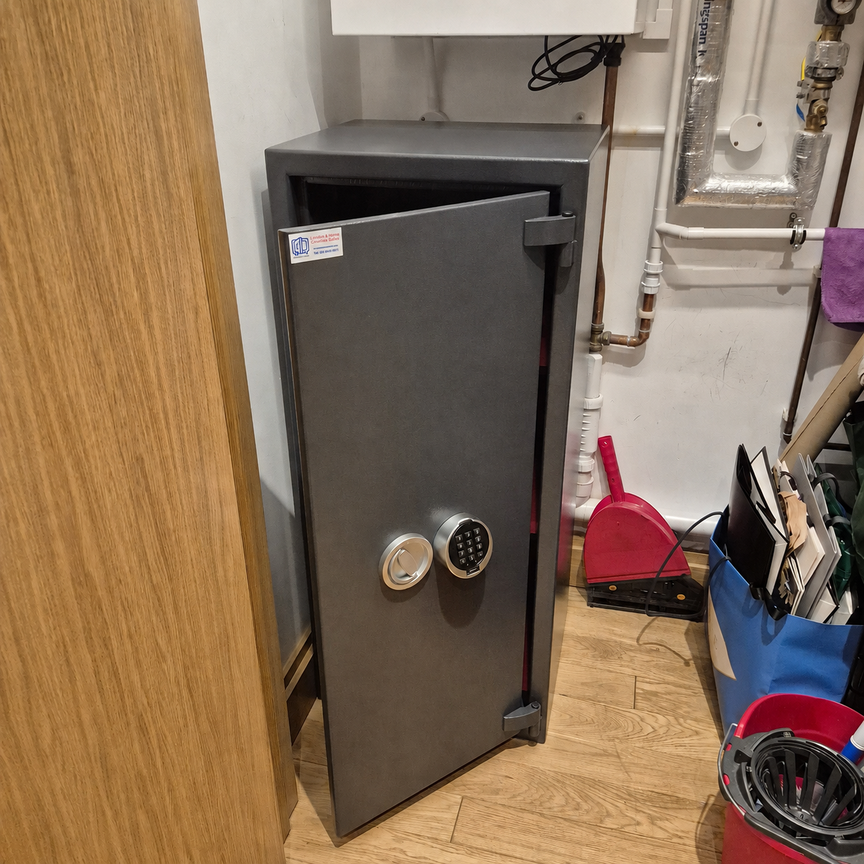 KeySecure Victor Grade 1 Size 6E Digital Safe